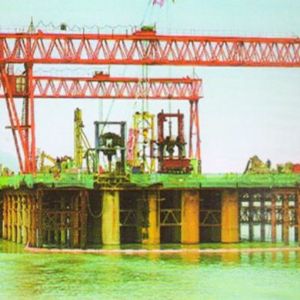 鄭州桃花峪黃河大橋主塔墩施工現場