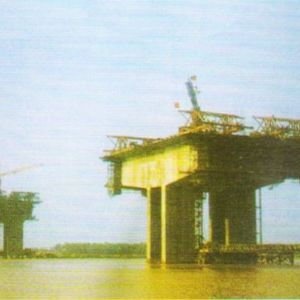 施工中的濟南黃河二橋